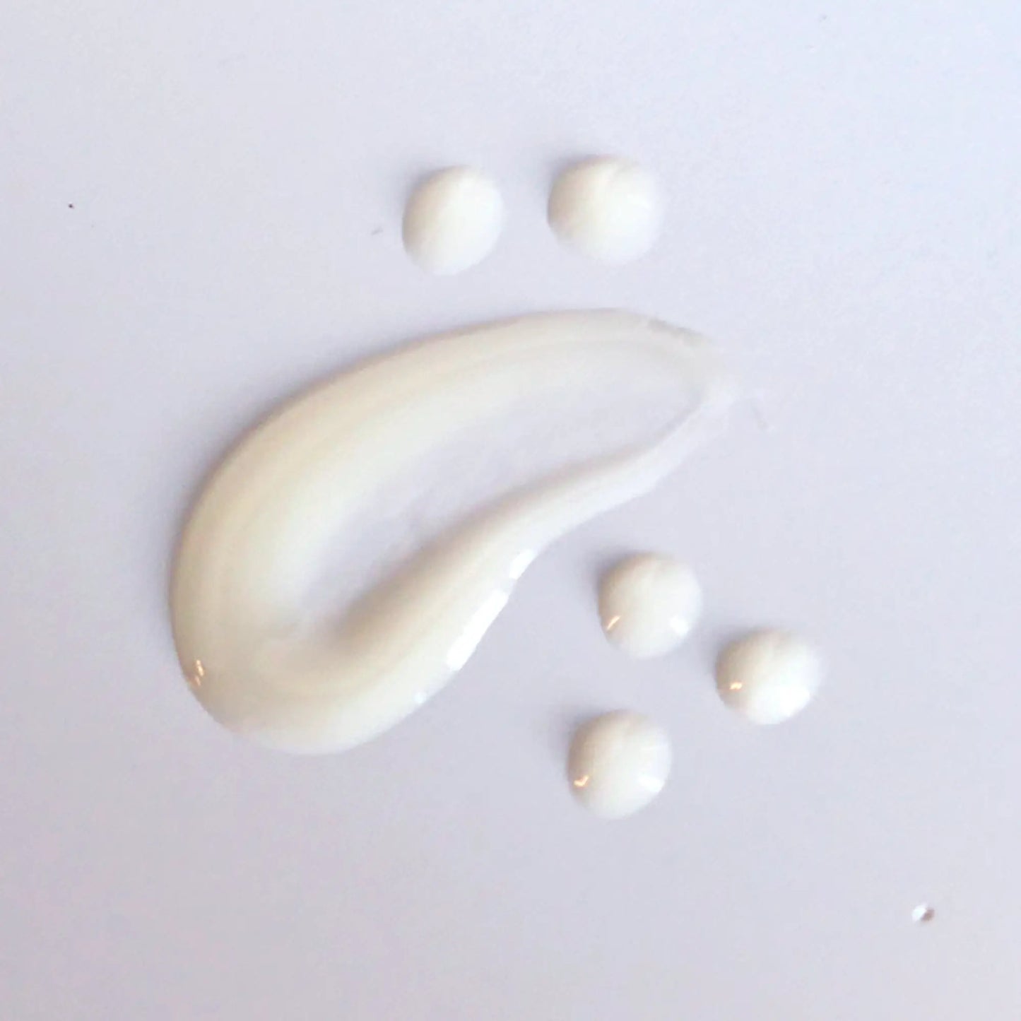 Mandelic Brightening Serum